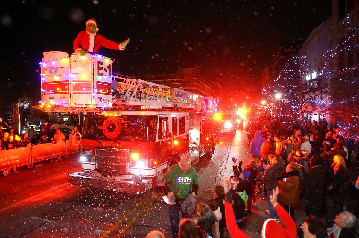 Set to the backdrop of fake snow falling in front of the Howard County Courthouse, a crowd lined Main Street to watch the Kokomo Christmas parade roll by on Saturday evening, December 2. 

More here: kokomotribune.com/news/photos-ko…