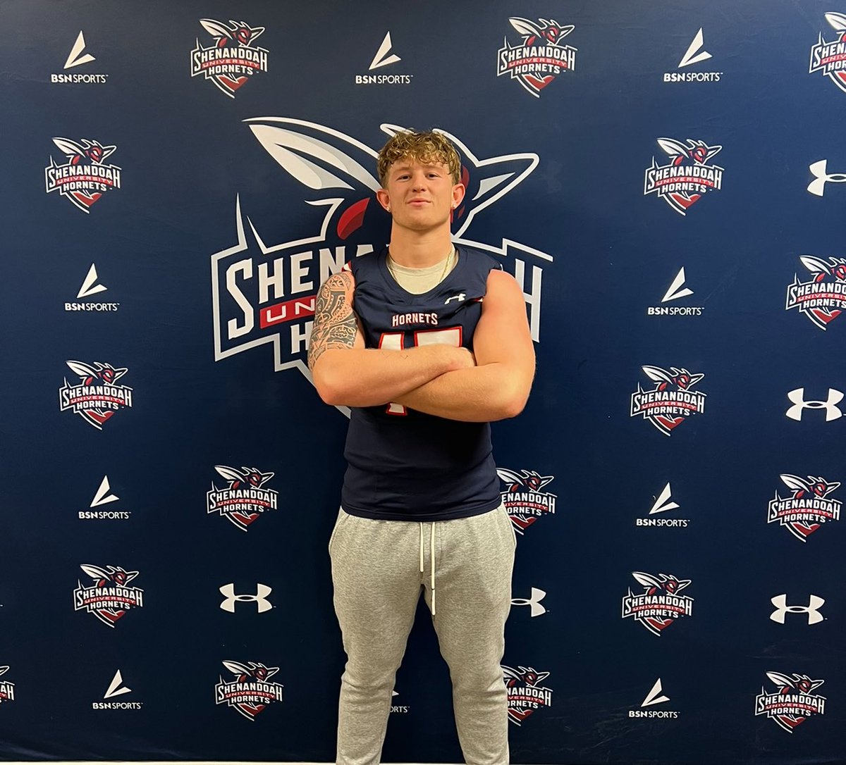 Thank you <a href="/SUhornetsFB/">Shenandoah Football</a> for having me this weekend for a great official overnight visit. <a href="/yoder847/">Coach Yoder</a> @Coach_JHiII