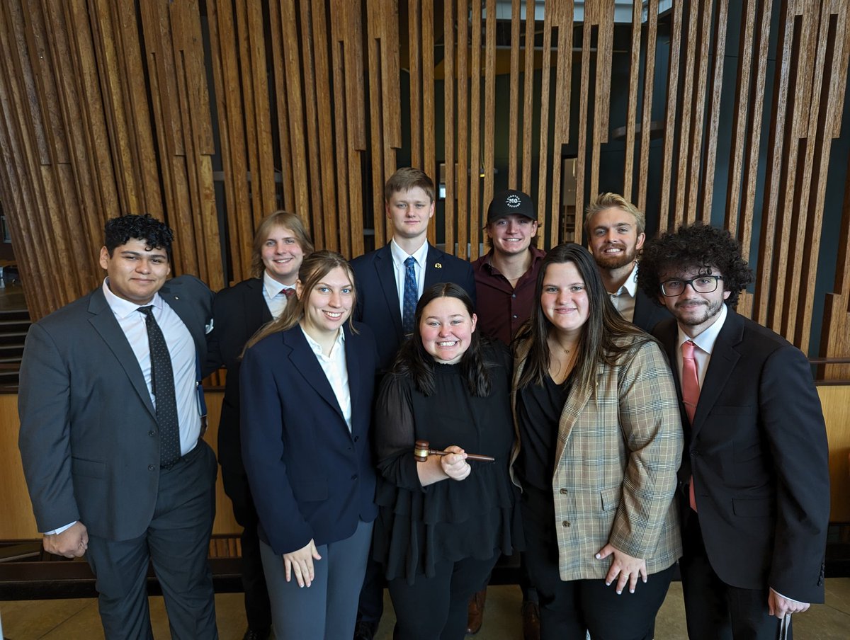 Central Mock Trial tweet media