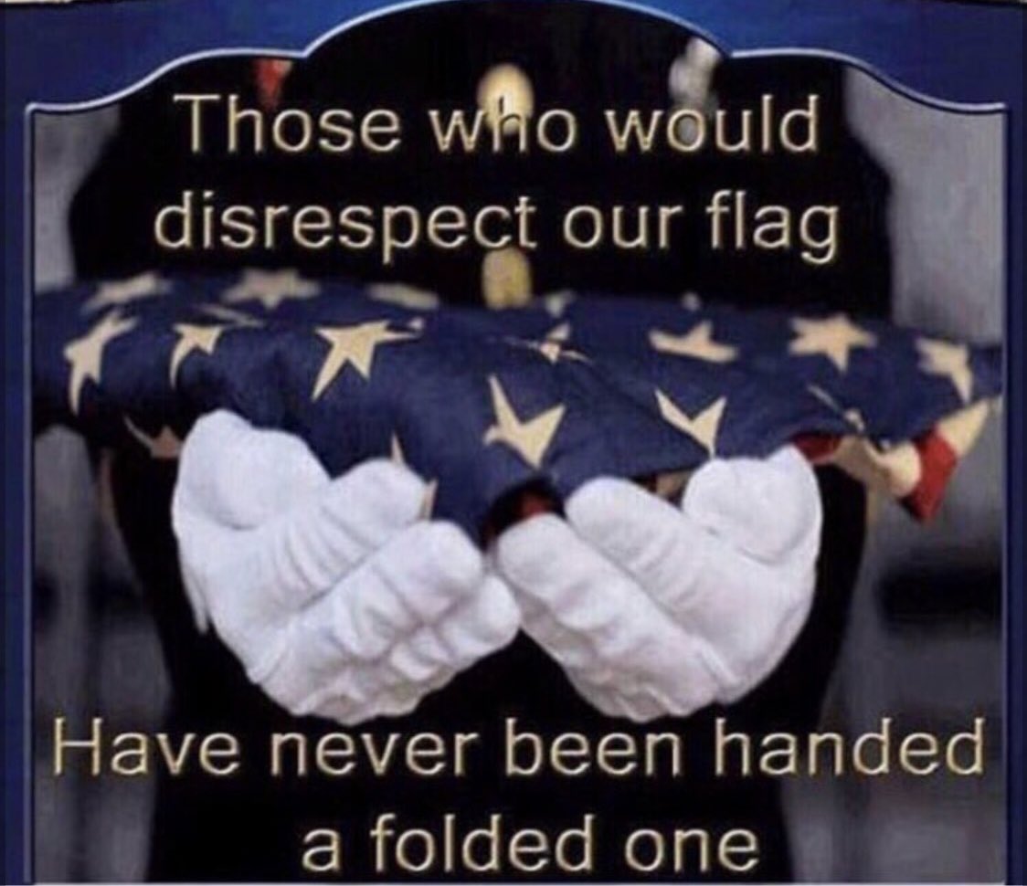 HyltonRobin's tweet photo. @USA_Anne711 @Paul_RevereJr God Bless their families! ๐
Rip Heroes ๐บ๐ธ๐
#BackTheBlueAlways https://t.co/gdzsJq99HR