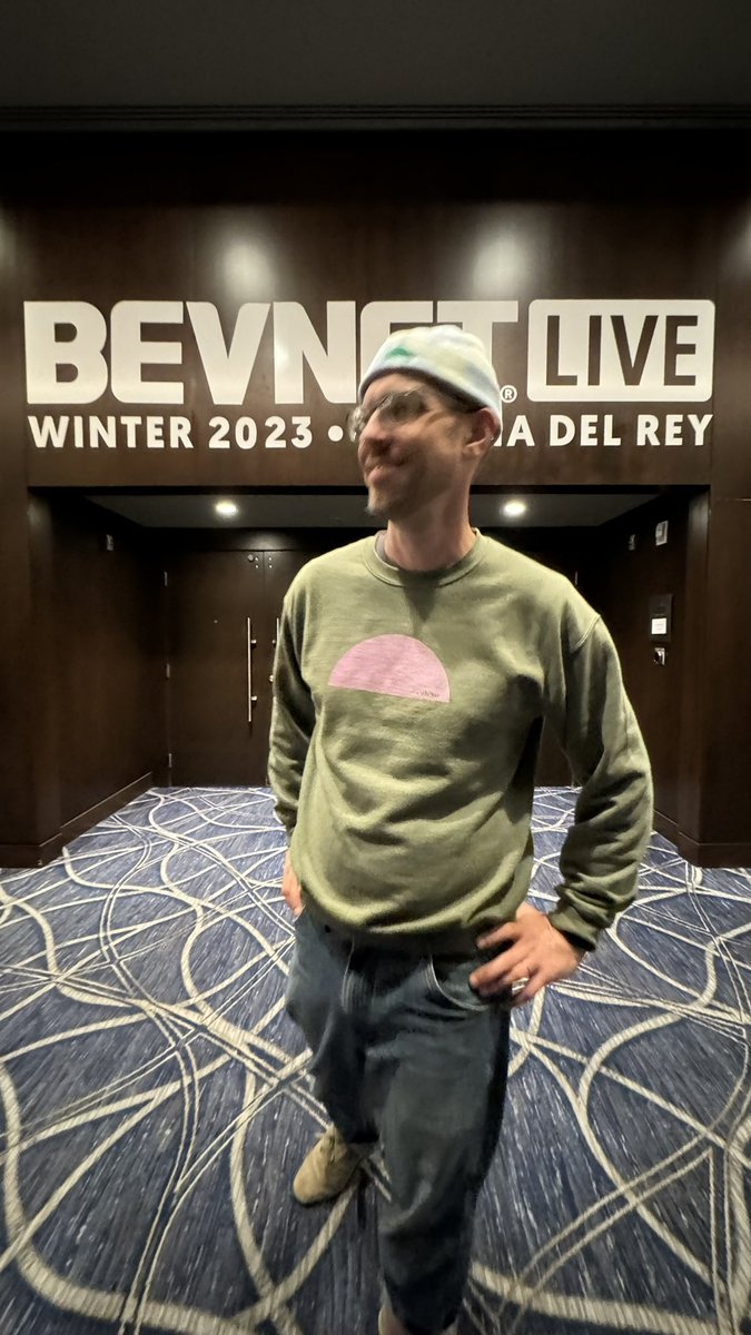 drinkcalexo's tweet image. @BevNET we’re here! Find samples at the fridges and the bar, and find our lovely cofounders at events over the next few days. Cheers! #bevnet #calexo