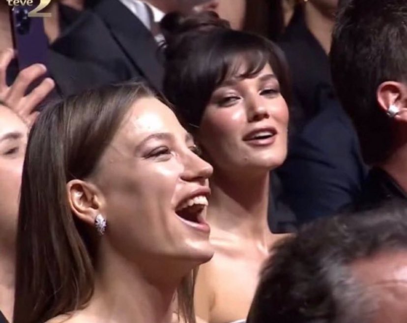 hoay maşallah #PanteneAltınKelebek #PinarDeniz #SerenaySarıkaya