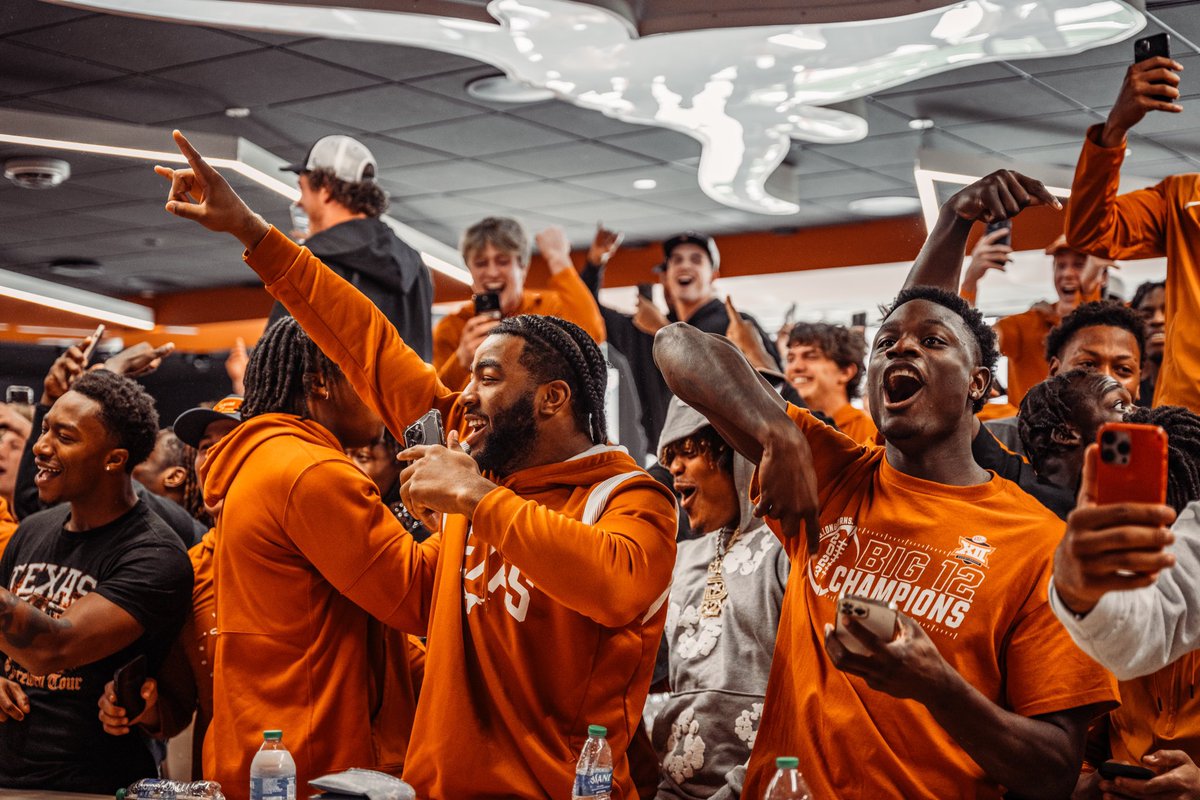 Texas Football tweet media