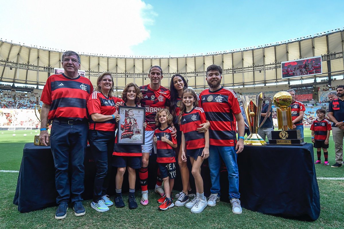 Flamengo_en's tweet photo. Forever in our history ❤️🖤 https://t.co/qMwOyAAWVk