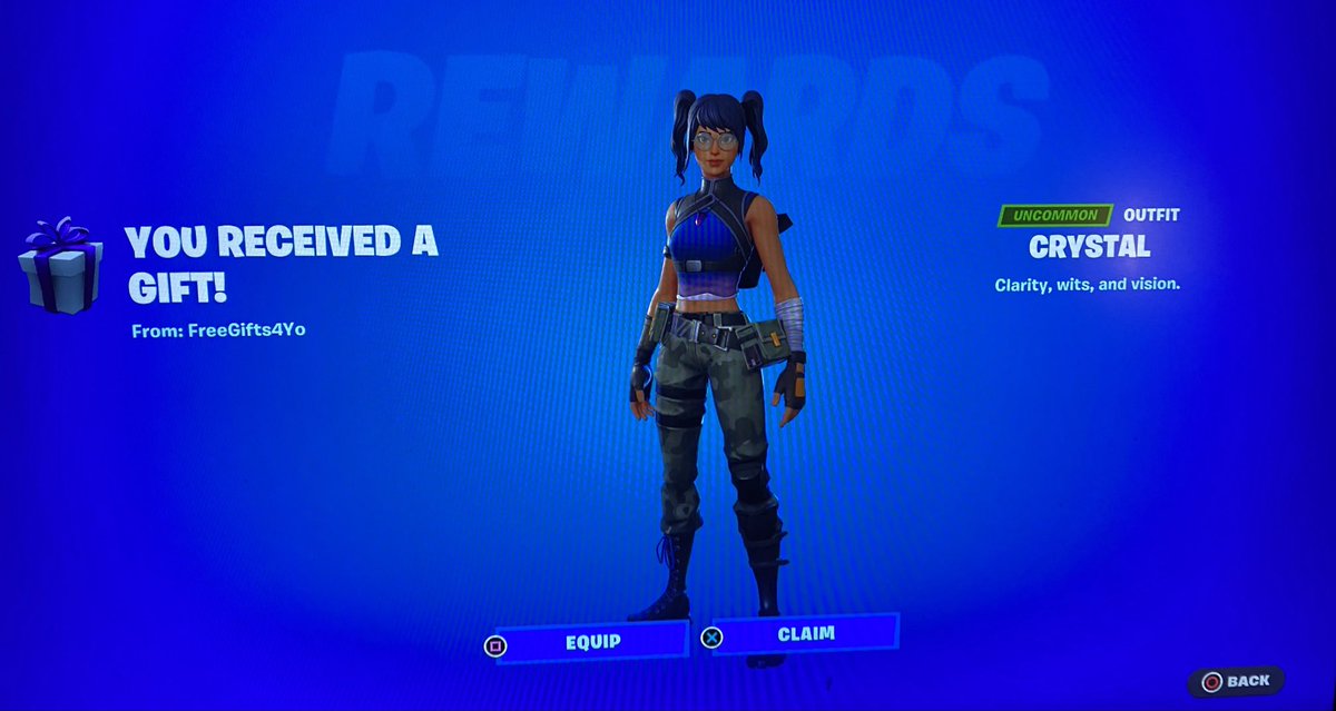 VRtheGamer's tweet photo. #Gifts #Twitch #YouTube #Discord #FortniteUnderground #FortniteChapter5 #BestTwitchMod #ContentCreator #VRtheGamer #VR4Ever https://t.co/JVIhYezGPA
