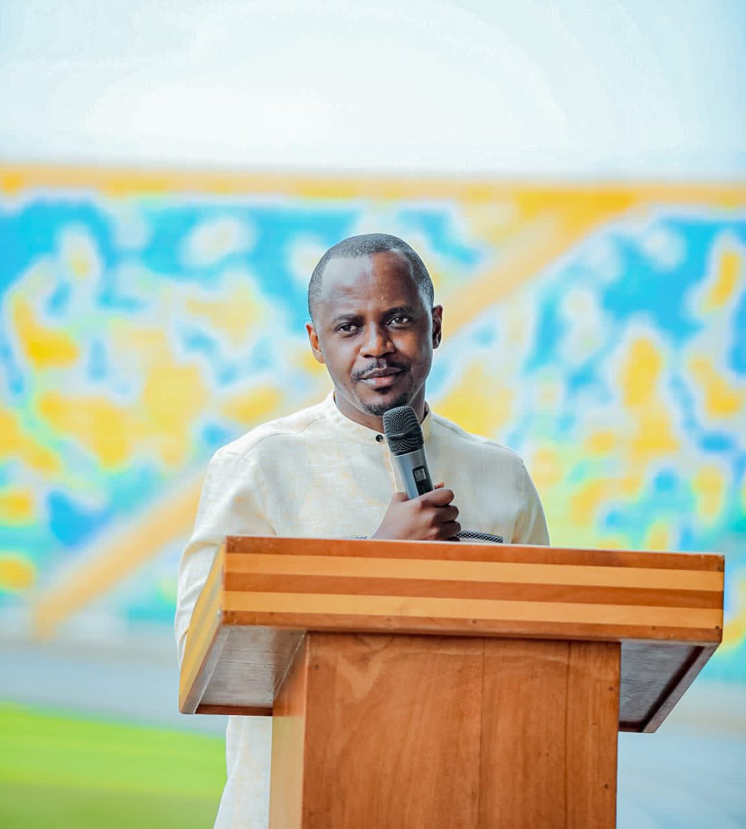 rigogaruth's tweet image. #NationalTalentDay2023

Kuri iki Cyumweru  Stade Huye hasorejwe imikino yo kugaragaza impano z&apos;abakiri bato muri gahunda ya #IsongaProgram, yabaga kunshuro ya mbere.

Kugeza ubu abana  599 (Abahungu 347 ndetse n&apos;abakobwa 252) babarizwa mu marerero 30 ,mu mashuri 17 aherereye mu…