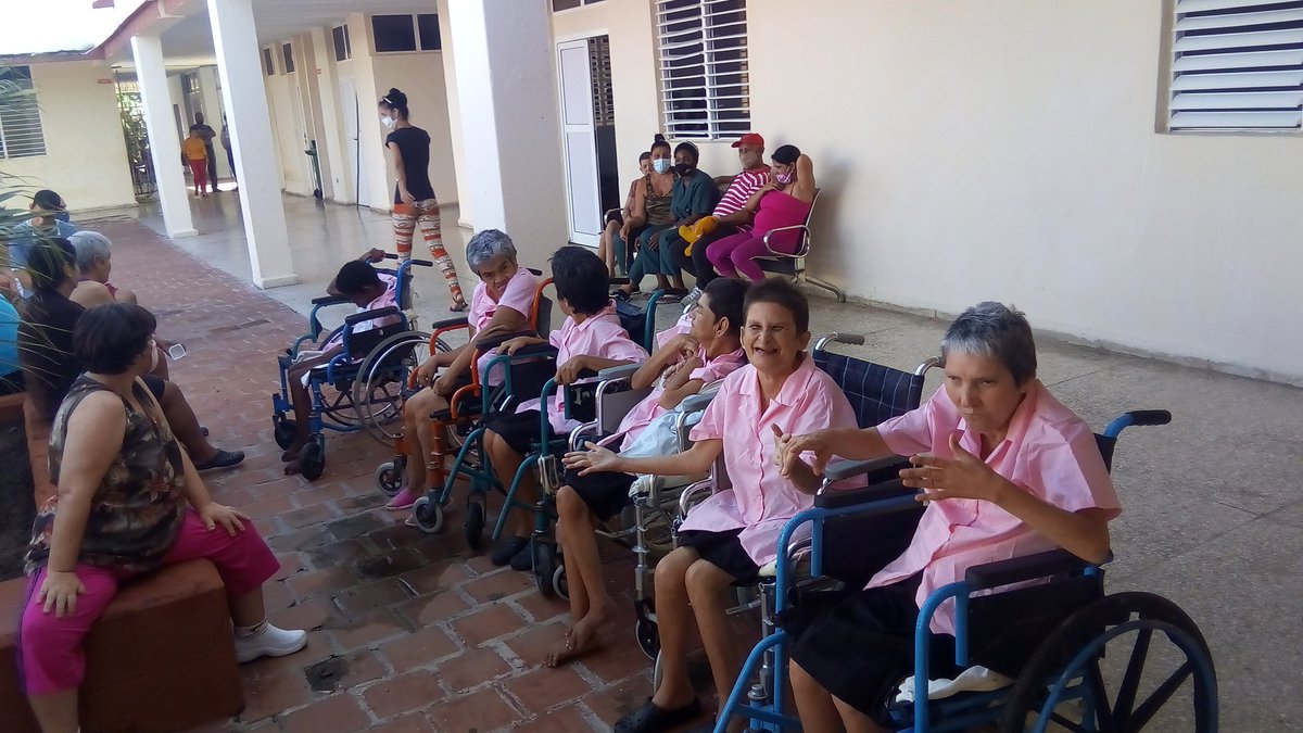 centromedssp's tweet photo. Hoy se celebra el Día internacional de las Personas con Discapacidad 💝todos merecemos vivir con respeto,dignidad e igualdad #Discspacidad #DiaInternacionalDiscapacidad #SanctiSpiritusEnMarcha https://t.co/Z8worynqlh
