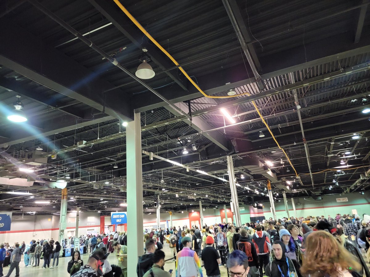 magyeena's tweet photo. Dealers den from actual day 1. So many people and so many awesome vendors! #MFF23 https://t.co/mDwTFhGkPY
