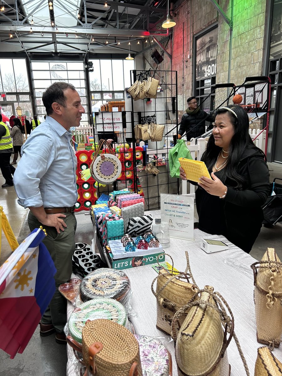 Thanks to Pinay Tayo Toronto for inviting to the Filipino Christmas Market (Simbang Gami) today. I appreciate the many contributions Toronto’s Filipino community makes to our vibrant & diverse city. And to the entrepreneurial restauranteurs- thank you for the food…oh, the food!