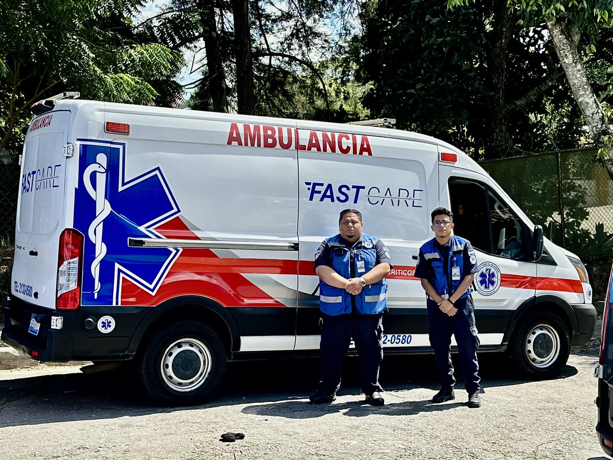 🚑🚑🚑 Unidades de Fast Care ya se encuentran listas para brindar cobertura en las Luces Campero esta noche en el parque deportivo El Cafetalón.

🩺🩺🩺 El Convoy que dará cobertura al evento está compuesto por 2 ambulancias tipo UCI y 1 vehículo especializado en desastres