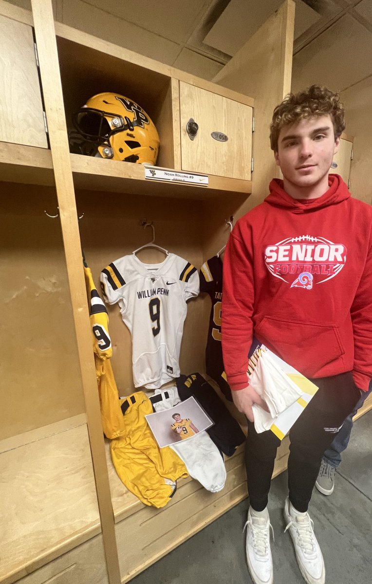 Had a lot of fun yesterday at William Penn University! Thank you to <a href="/CoachBenavidez/">𝗠𝗮𝗿𝗰 𝗕𝗲𝗻𝗮𝘃𝗶𝗱𝗲𝘇</a> and the other Coaches and staff for having me. <a href="/seniorramsfball/">DJ Moore</a> <a href="/DBQSeniorRams/">DBQ Senior Activities and Athletics</a> <a href="/6starfootballIA/">Six Star Football | IOWA</a> <a href="/Bound_IA/">Bound Iowa</a> <a href="/iowapreps/">Iowa Preps</a>