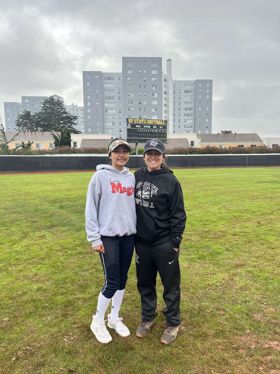 Thank you Coach Reid for having me at such an amazing camp! It was great to be able to work hard and compete. Go Gators! <a href="/SFState_SB/">SF State Softball</a> @ladymagic_18u