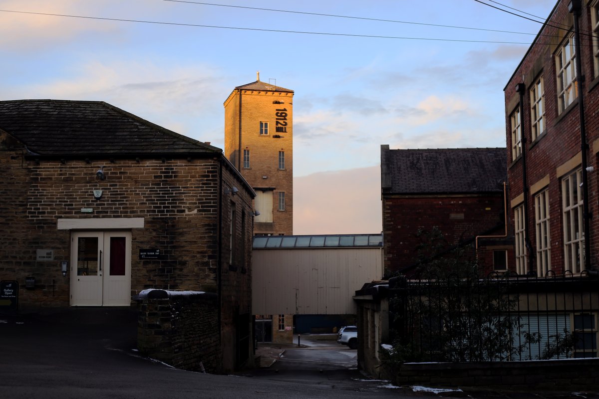 A frosty sunset at the Mills ☀️

Come and see us soon! The Gallery is open Tuesday to Sunday & the Archive is open for tours on Saturday.

#SunnyBankMills #Farsley #Leeds #LeedsGalleries #VisitLeeds #DaysOutInLeeds #LeedsSunset