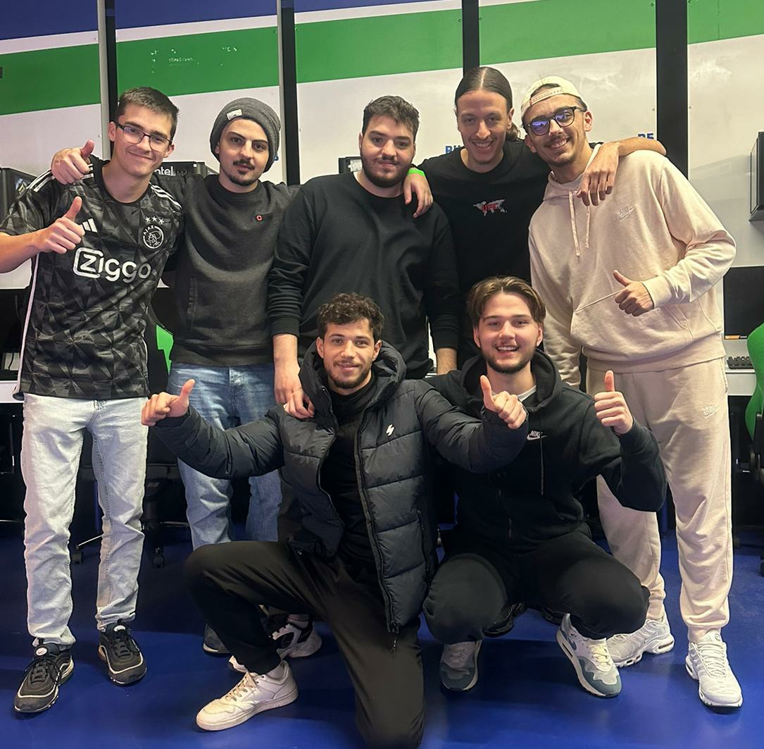 One of my best expirences in CS got to meet my team and play vs top players from all over europe no one expected us to make it  this far but everyone in the team delivered we ended with a top3-4 after a sad throw vs gucci academy but we will learn fast and comeback stronger 💪🔥