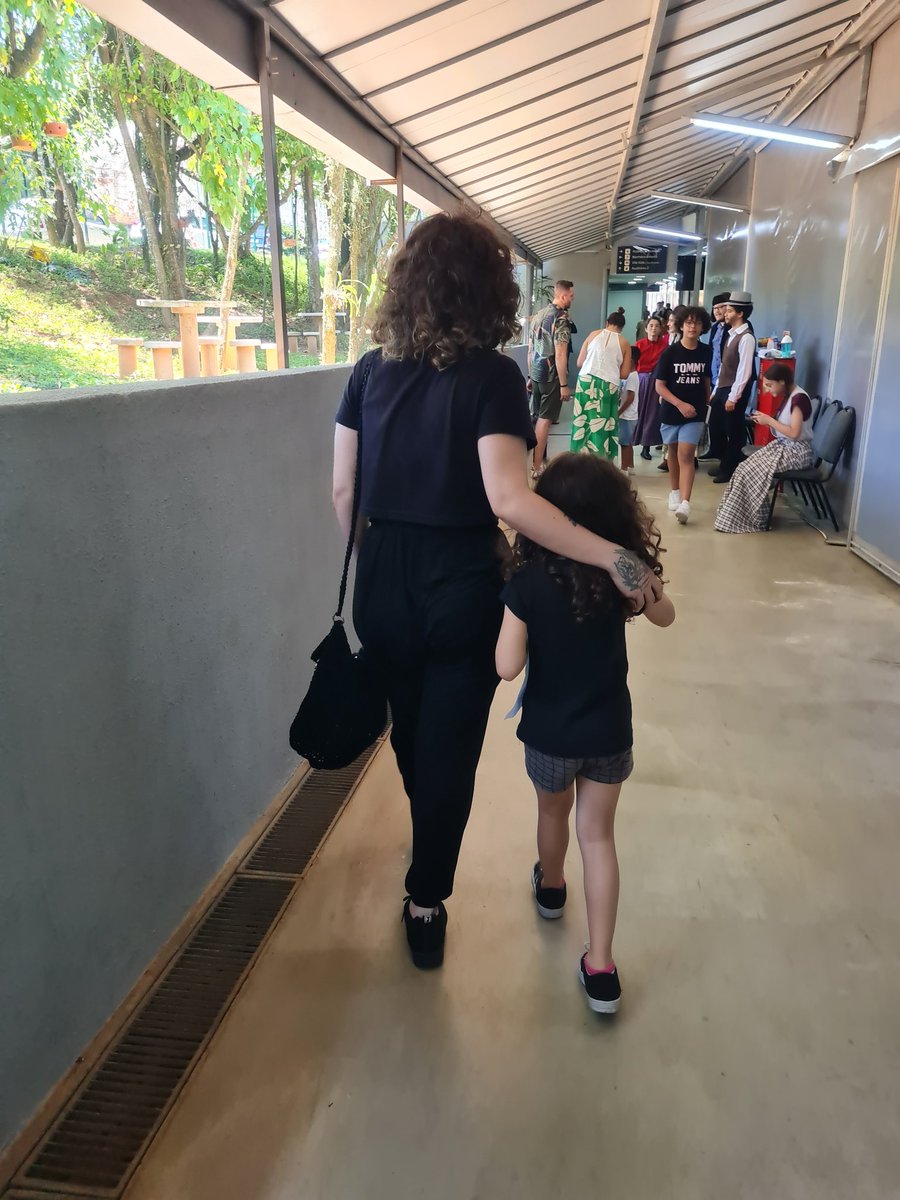 rnantess's tweet photo. A rede das fotos é a outra, mas eu sempre gosto de publicar algumas por aqui.
As de hoje foram pra registrar a 1ª Ceia de 2023 ao lado de minha mãe, irmã e sobrinha.
Bom estar em casa ♡
#FelizDiadoSenhor #CeiadoSenhor #IBM https://t.co/gxM8X6YrmY