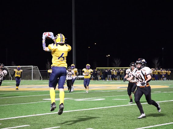 NathanNear7's tweet photo. 2023 High School Season. Saints Anne’s Saints WR/S #6 ( 160LBS-5’11 )
Come Check Out My Highlight Type 
https://t.co/HZ57EEq6eC https://t.co/7cXHyj4epj