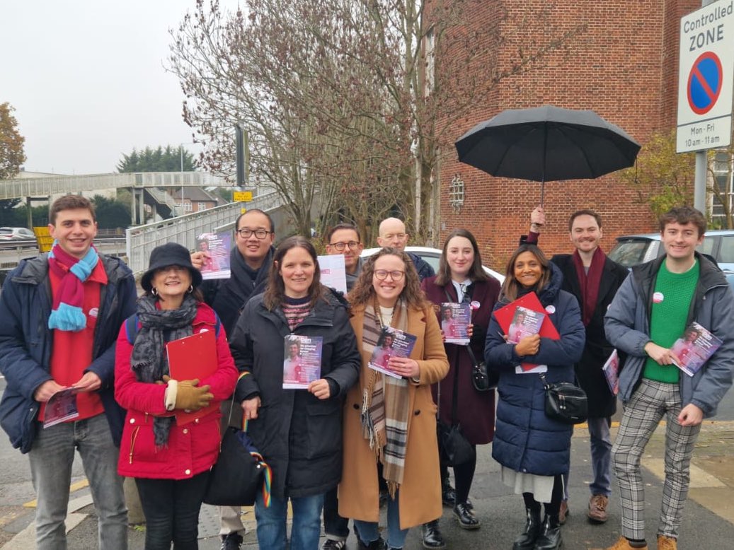 Double campaign day today with @JewishLabour and @LGBTLabour campaigning for amazing labour candidates @Dan4Barnet and @DannyBeales - genuine excitement for the prospect of a Labour government 🌹