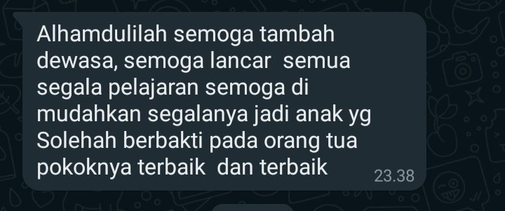 FathyaNabs5's tweet photo. Gatau knp ucapan pertama bikin nangis. Ditengah beban hiruk pikuk pikiran semuanyaaaa yang runyaammm masih di ingetin punya orang tua yang hebat. Yang selalu meng  dan menghargai banget achievement anaknya.  Taun ini gbisa pulang karena kuliah tugas full😥 https://t.co/3QEmMU1Ith