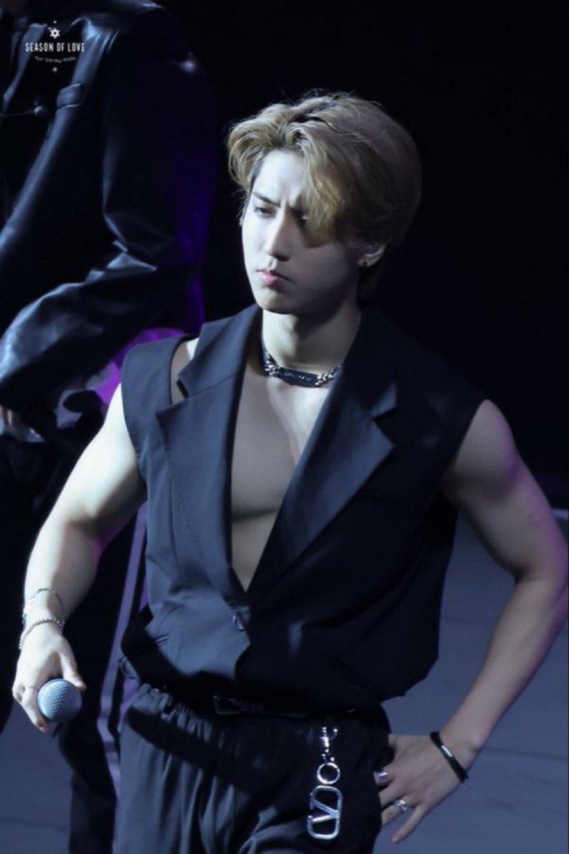 daily han (@dailydosehanji) on Twitter photo 