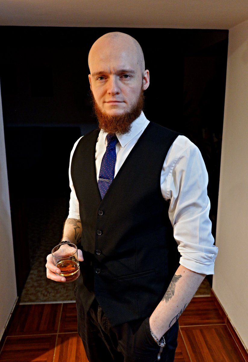inkubatorr2's tweet photo. #cz #czechrepublic #czechgentleman #gentleman #gentlemanstyle #dress #dapper #fashion #necktie #necktiestyle #style #mysytle #shirt #tie #vest #kosile #kravata #vesta #rum #tattoo #kravatak #Elegance #elegant #elegantnicesko #fujifilm #collar https://t.co/LZE0LSDbu6