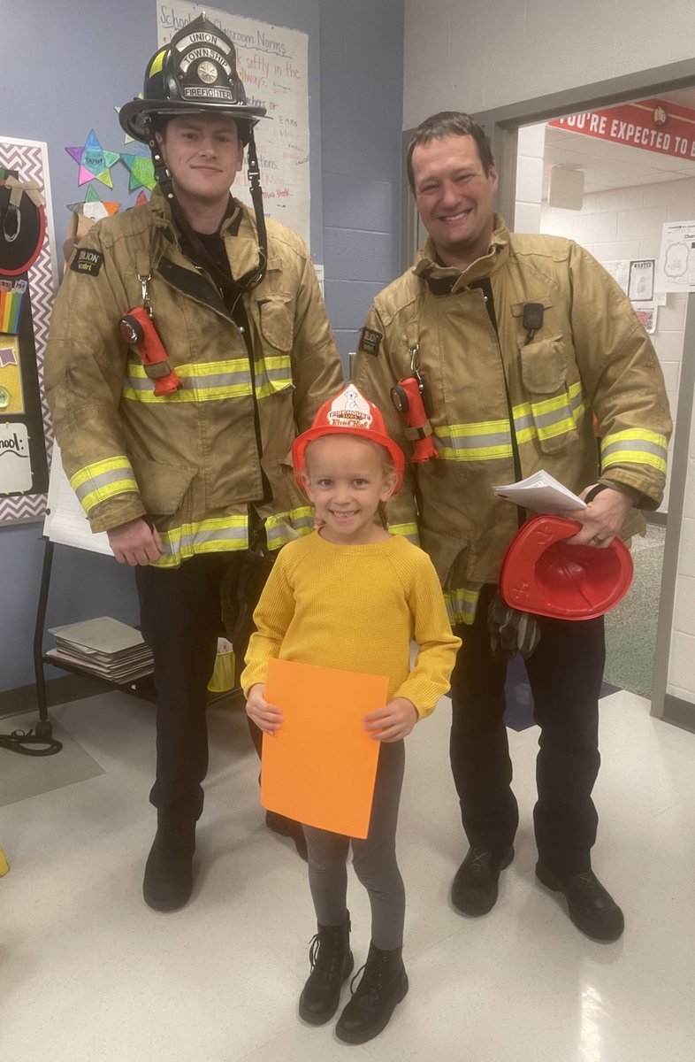 Mrs. Hook tweet media