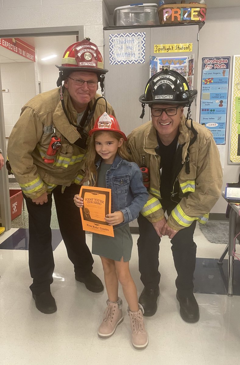 Mrs. Hook tweet media