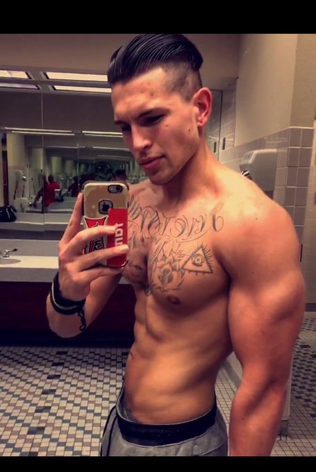 190lb&mdash;> 260lbs https://t.co/j2q9MHuioh