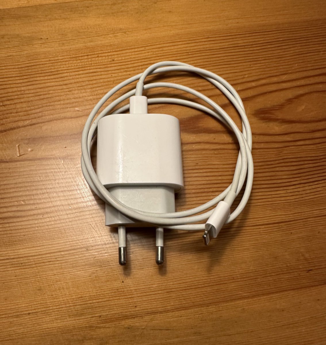 svensktoppen tweet media