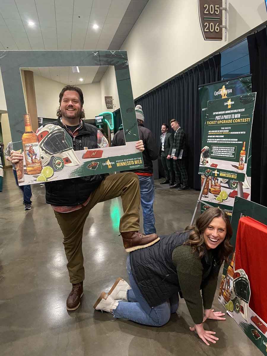 Huffer632's tweet photo. So pumped for the @mnwild! #mnwild #bringonthespice https://t.co/Pj75EfOM9y