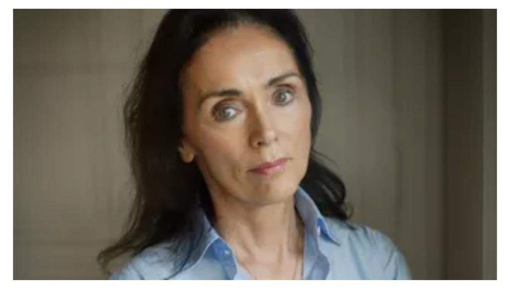 🛑 La promotion 2024 de l’EFB a beaucoup de chance. 
Jacqueline LAFFONT sera la marraine des prochains élèves avocats. 
C’est un honneur et une fierté de savoir le talent et la bienveillance de Jacqueline LAFFONT veiller à l’avenir de la prochaine promotion. Merci !