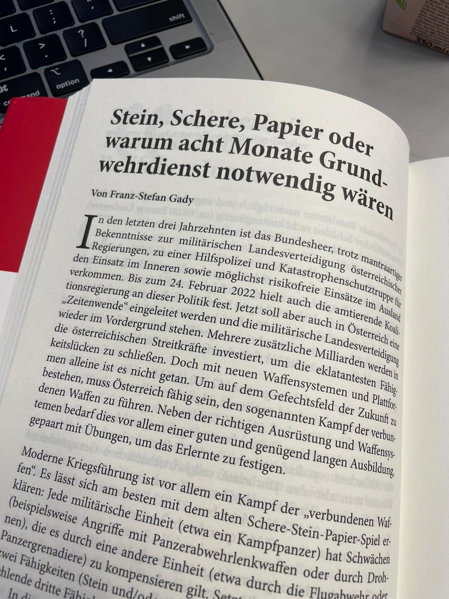 Acht Monate Grundwehrdienst plus verpflichtende Reserveübungen für mindestens 2 Monate &amp; gleichzeitige Abschaffung der Assistenzeinsätze. Wenn wir es mit der militärischen Landesverteidigung in 🇦🇹 ernst meinen gibt es keine Alternativen.