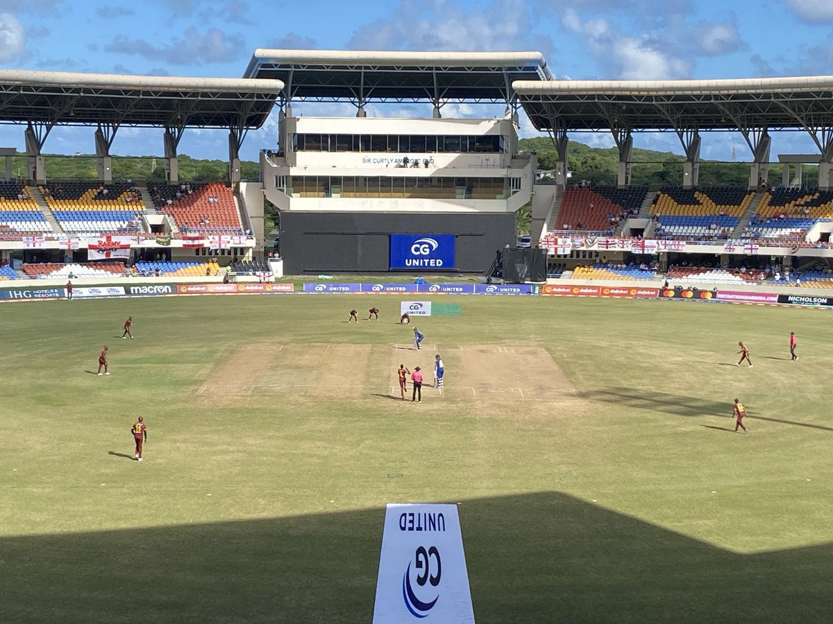 sportstoursplus's tweet photo. A beautiful day here in Antigua, with well positioned seats in full shade. England are back in the West Indues next October/November. All our tours are tailored to suit your requirements https://t.co/V7jK06PvPz https://t.co/YwCYlwKnk1