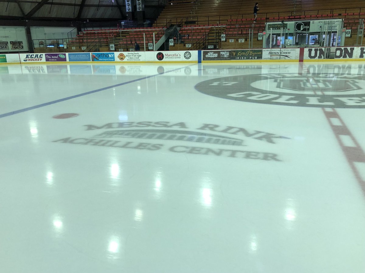 petespeed10's tweet photo. Had a tremendous time last night at Messa Rink at Achilles Center as @Unionmhockey hosted @QU_MIH on a great night for @ecachockey #ClassicBarn #GreatStaff #LotsOfHistory @ncaa_hockey https://t.co/3LIarHA53n