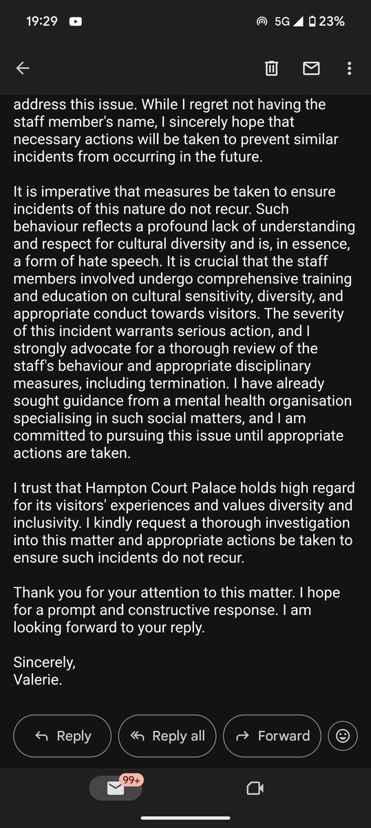 scarletgleam's tweet image. @HRP_palaces 
Disheartened by the dismissive attitude at Hampton Court Palace. Requested an English audio guide but was offered russian despite my preference. Staff's insensitive comments implying a need to learn russian were unacceptable.