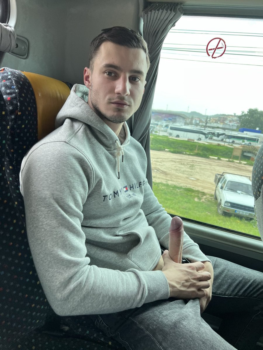 Max Barz on X: Wanna take a ride? 🚌 Watch my porn:  t.co3FrEPsg19J t.covYe26lyDBG  X