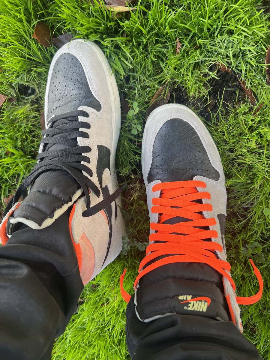 itsbwillis's tweet photo. D A Y 3 : “Neutral Grey’s” #DecemberRetro1Challenge #Retro1 #Jumpman #Nike #KOTD #NeutralGrey #MFAM #DecemberBaby #WorkVibes #Day3 https://t.co/apZ7c6skj7