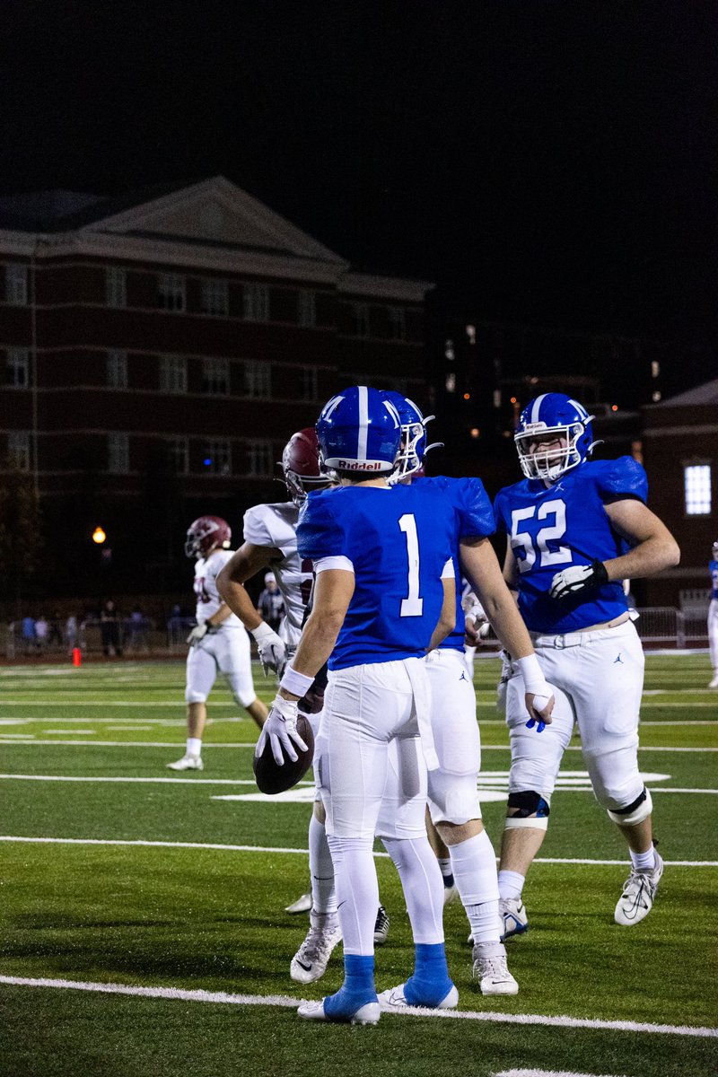 Enrique Jaimes Leclair (@enriquejaimesl) on Twitter photo Senior Season Highlights 💍Ⓜ️
842 receiving yards (8 td’s)
Avg of 18.5 yards per catch
<a href="/CoachKelseyPope/">Kelsey Pope</a> <a href="/CoachAlexBailey/">Alex Bailey</a> <a href="/CoachSampson3/">Lanear Sampson</a> <a href="/Coach_Sprad/">Ricky Spradling</a> <a href="/Dallas_Dickey13/">Dallas_Dickey</a> <a href="/Coach_Satt/">Marcus Satterfield</a> <a href="/cosimp4real/">coachsimpson</a> <a href="/_CoachTerry_/">CoachTerryWolfpack</a> <a href="/McCallieFB/">McCallie Football</a>
hudl.com/v/2MhfwD Senior Season Highlights 💍Ⓜ️
842 receiving yards (8 td’s)
Avg of 18.5 yards per catch
<a href="/CoachKelseyPope/">Kelsey Pope</a> <a href="/CoachAlexBailey/">Alex Bailey</a> <a href="/CoachSampson3/">Lanear Sampson</a> <a href="/Coach_Sprad/">Ricky Spradling</a> <a href="/Dallas_Dickey13/">Dallas_Dickey</a> <a href="/Coach_Satt/">Marcus Satterfield</a> <a href="/cosimp4real/">coachsimpson</a> <a href="/_CoachTerry_/">CoachTerryWolfpack</a> <a href="/McCallieFB/">McCallie Football</a>
hudl.com/v/2MhfwD