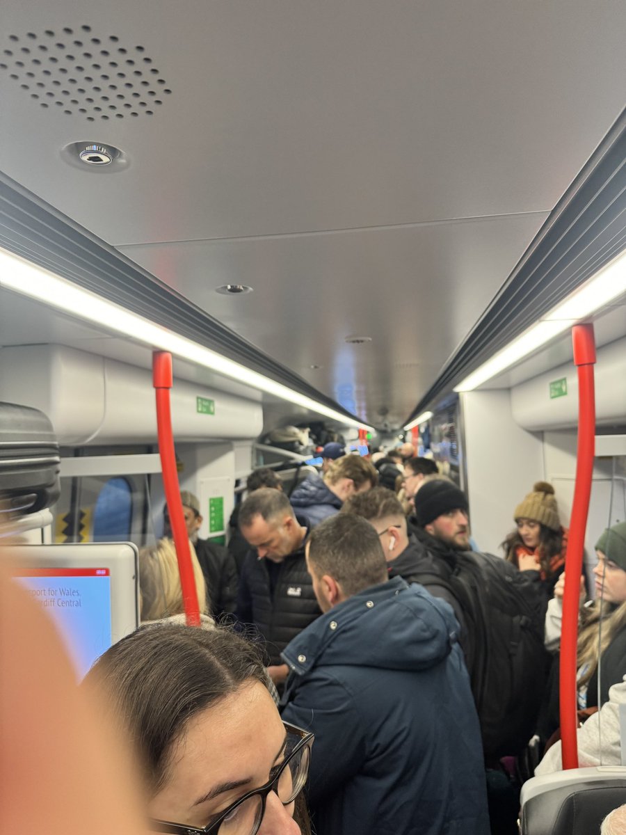 ClareLCooke's tweet photo. Another poor journey with
@transport_wales from Manchester to Abergavenny, an old 2 carriage train had to be abandoned at Crewe due to smoke billowing from the train, next 2 carriage train hour later was very over crowded to the point it was unbearable! 
#UsePublicTransport https://t.co/OPsXCiXN4x