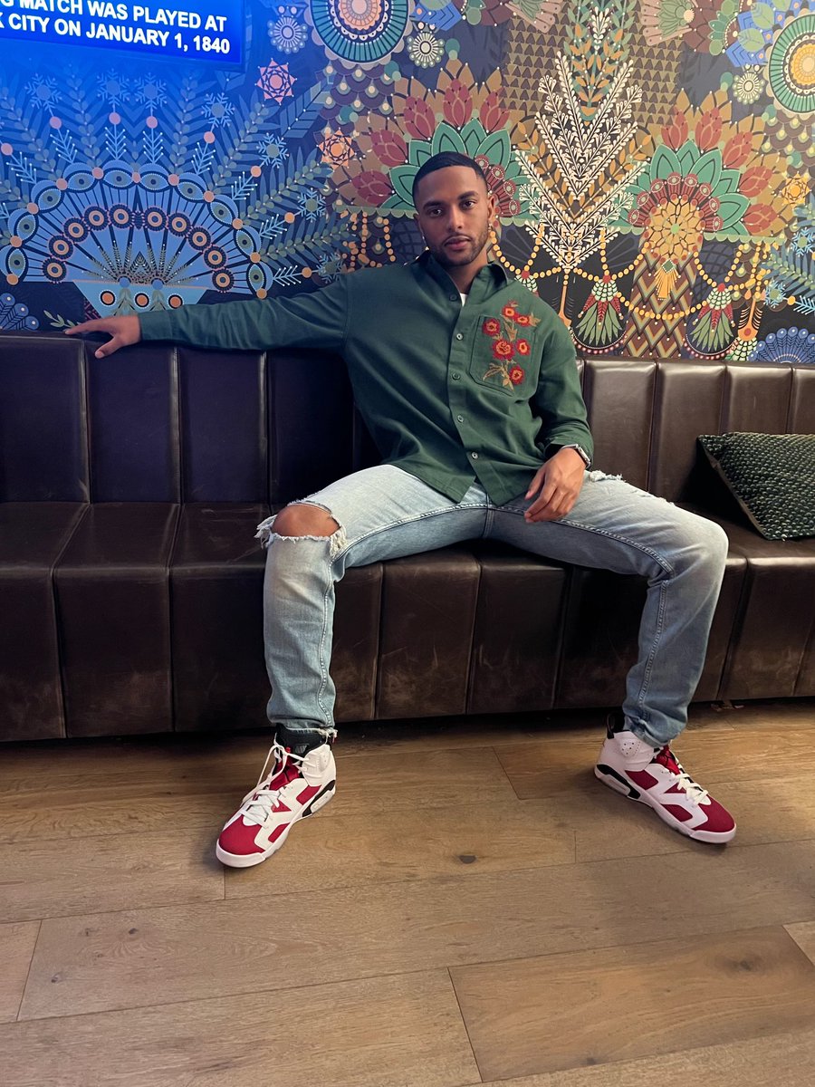 tylersan__'s tweet photo. https://t.co/XvT7eiYZQv