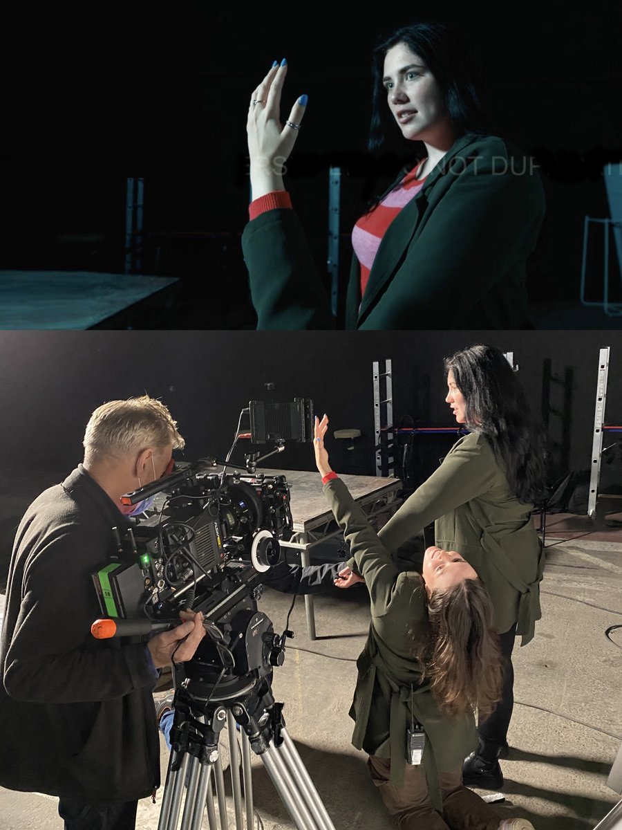 kingsley_tom's tweet photo. Donna’s long arm was sometimes a weird prosthetic, and sometimes the arm of a person just out of shot - like in these tests #DoctorWho 5/18 https://t.co/phowvApWb7