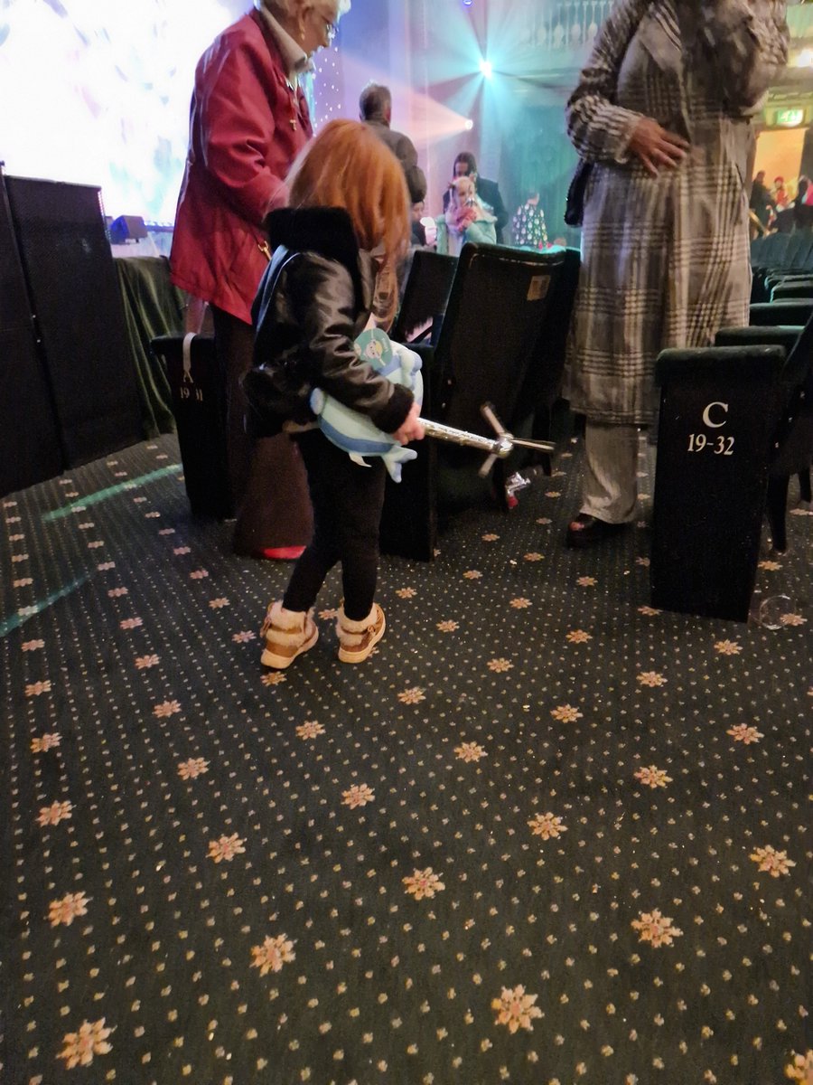 AmberLouClark's tweet photo. @JasonManford @PalaceAndOpera Audience should definitely be taking their rubbish it is just lazy. My 6 year old cleaned up after others before we left this evening. 

Also maybe you need to have bags at the end of isles when finishing or a bin for people to use ❤️ https://t.co/Cp2YWBJv2S