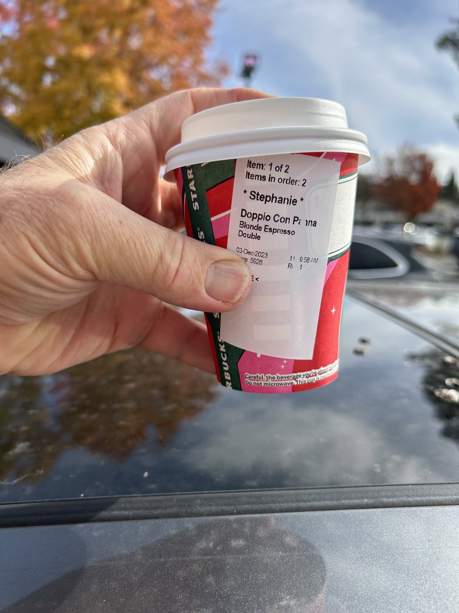 rivercitysteve's tweet photo. Heading to #SanFranciso for
birthday sushi with my #wife. Mine was last week. Hers is next week. I imagine the #CoffeeTherapist will find a delicious coffee from a local spot. But it’s key to stop @Starbucks for a double blond shot with whipped cream. @jhludlum @DaddyisBest https://t.co/zB4PHKMcNi