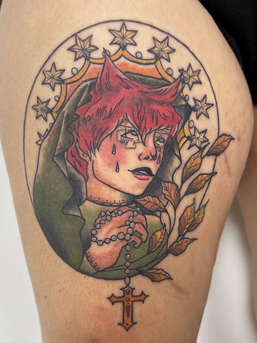 starboypatty's tweet photo. devil in saints clothing ⚜️ @awsten 

tattooed by me on @stickytoesies 

@PARXAFTERDARK2 @waterparks https://t.co/qjp7QKe7ye
