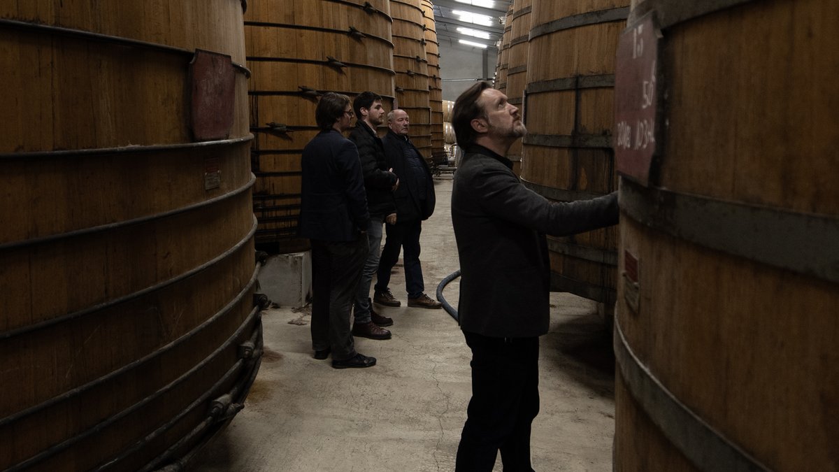 And we're home. Special thanks to all Créatúr's Support community for making this all possible, check your email; if you're around, join poor Richard and us for some drop dead delicious drops on Dec 8th!
Info: creatur.ie/get-together-d…
Sincere thanks to <a href="/PLDistillery/">Pearse Lyons Dist.</a> for hosting🙏