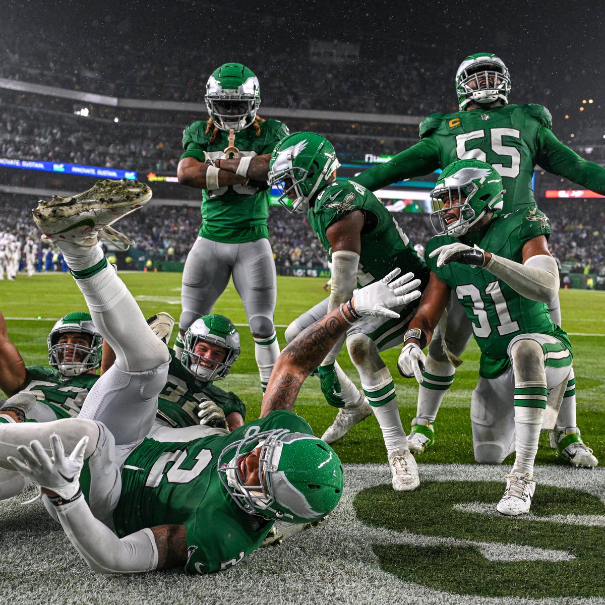 E-A-G-L-E-S EAGLESSSSSSSS

If you see this reply with “Go Birds”!!!!