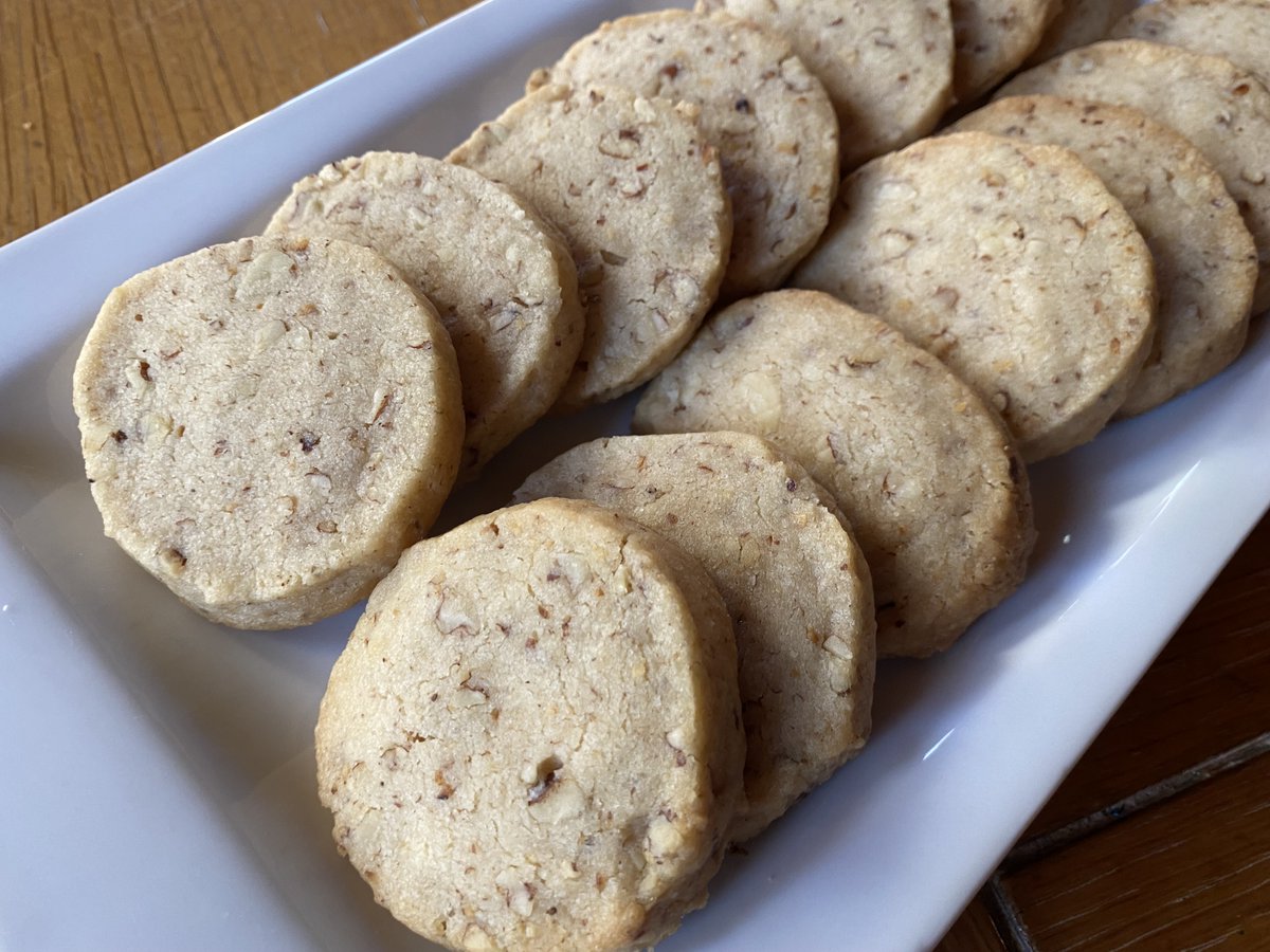 Day 3 of our 12 Days of Cookies 2023 feature these Buttery Pecan Cookies, a copycat Pecan Sandie Cookie. Not only are they easy to make, you can freeze the rolls of dough and just thaw in the refrigerator overnight, then slice and bake. rockymountainlodge.com/recipe/buttery…