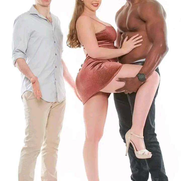 مفيش. صديق. يكون. رجل. غني ويكون. امين وطيب