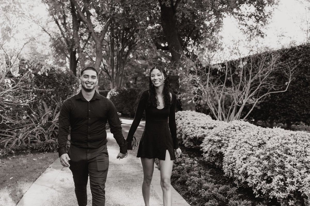 issdestt's tweet photo. Can’t wait to be Mrs.Najera 💍🤍 https://t.co/Nau667TCu1