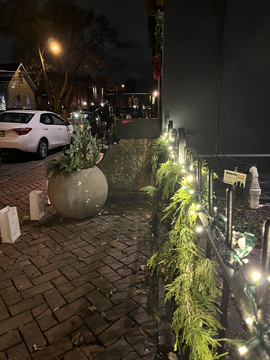 StoiaLu's tweet photo. Feeling festive at Village Lights celebration 2023. The holidays look good on you German Village! Falala. 🎶🎄💜 #operationexplore
#tistheseason https://t.co/hD428HnCaM