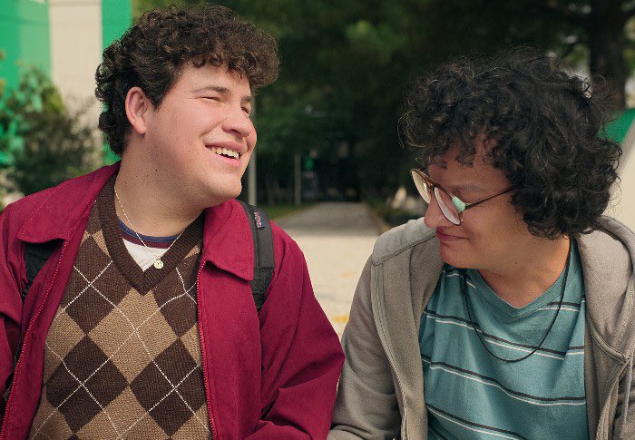 recomendación de domingo: 

ojitos de huevo (netflix) 

qué pedazo de serie para sentirse abrazadito y para reírse 💖